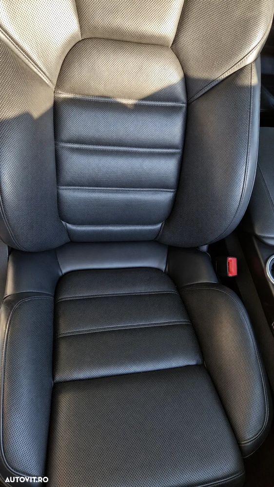 Porsche Cayenne - 13