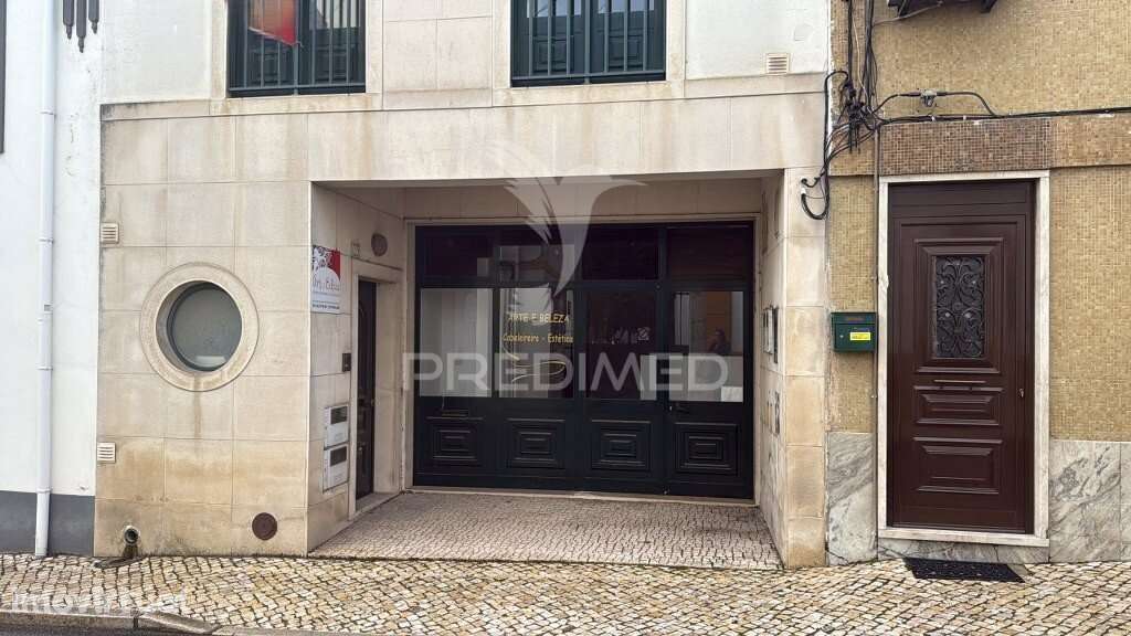 Moradia T2+2 Arruda dos Vinhos - Grande imagem: 3/31