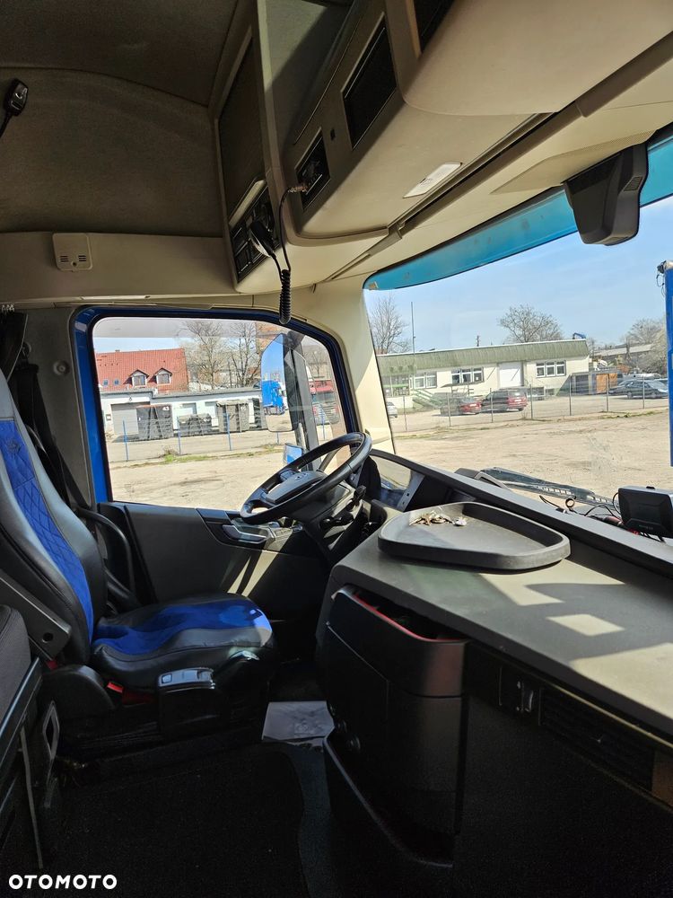 Volvo FH 460 Globetrotter - 10