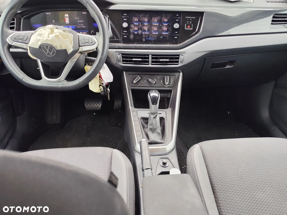 Volkswagen Polo 1.0 TSI Life Plus DSG - 13