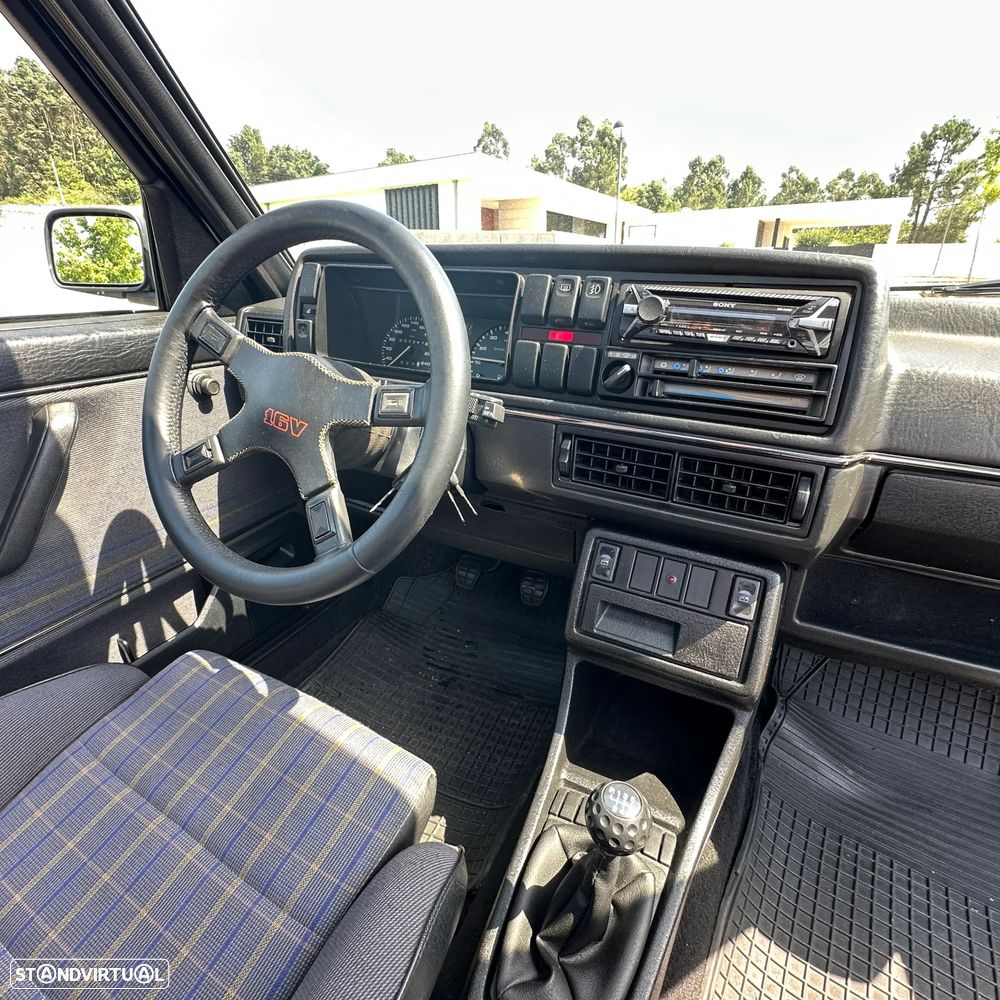 VW Golf 1.8 GTI 16V - 18