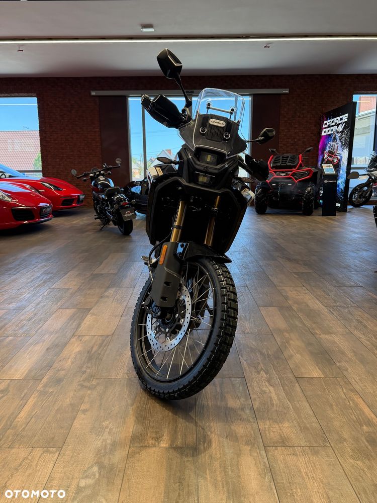 CFMoto 450MT - 8