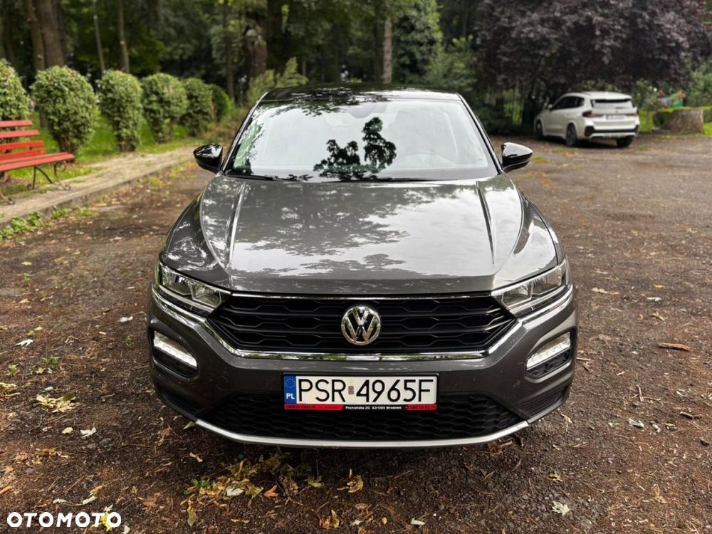Volkswagen T-Roc - 8