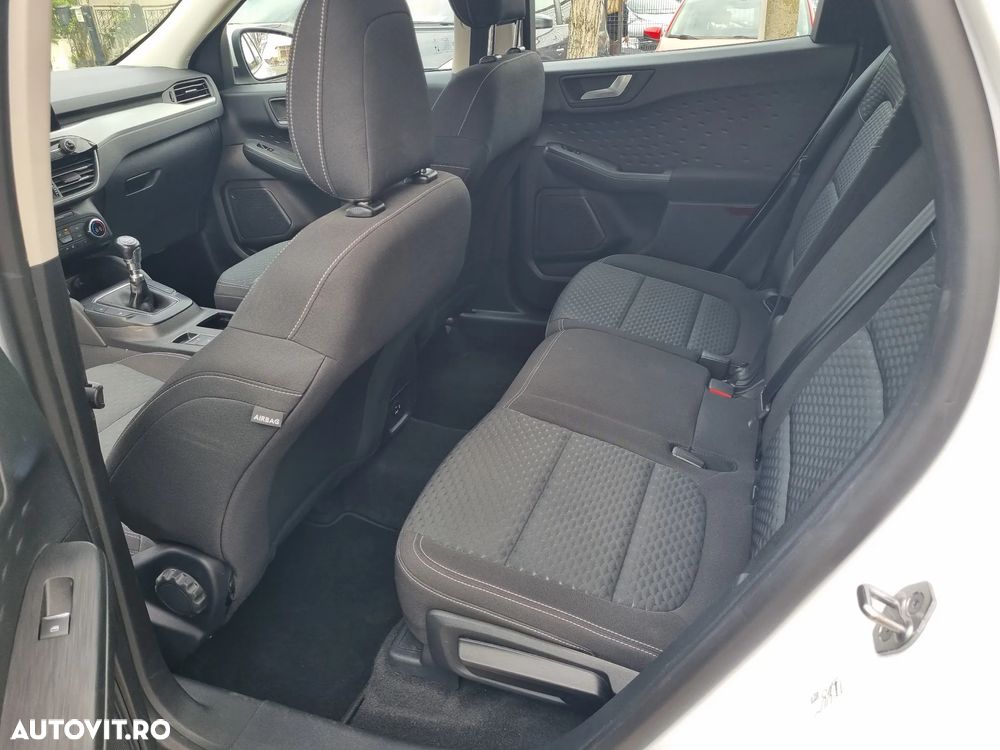 Ford Kuga 1.5 EcoBoost COOL&CONNECT - 9