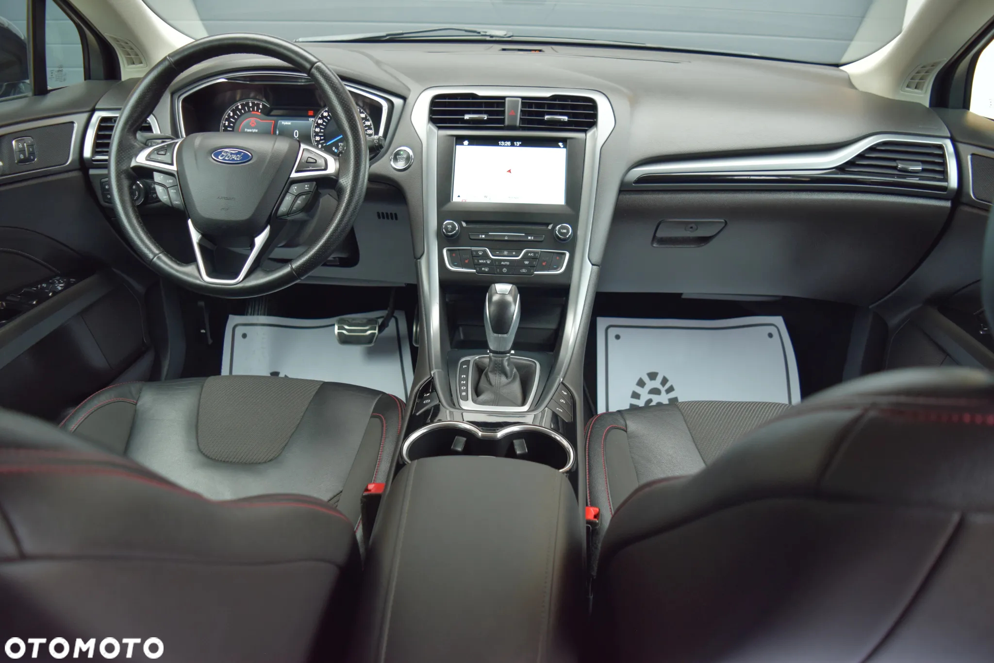Ford Mondeo 2.0 TDCi ST-Line X PowerShift - 33