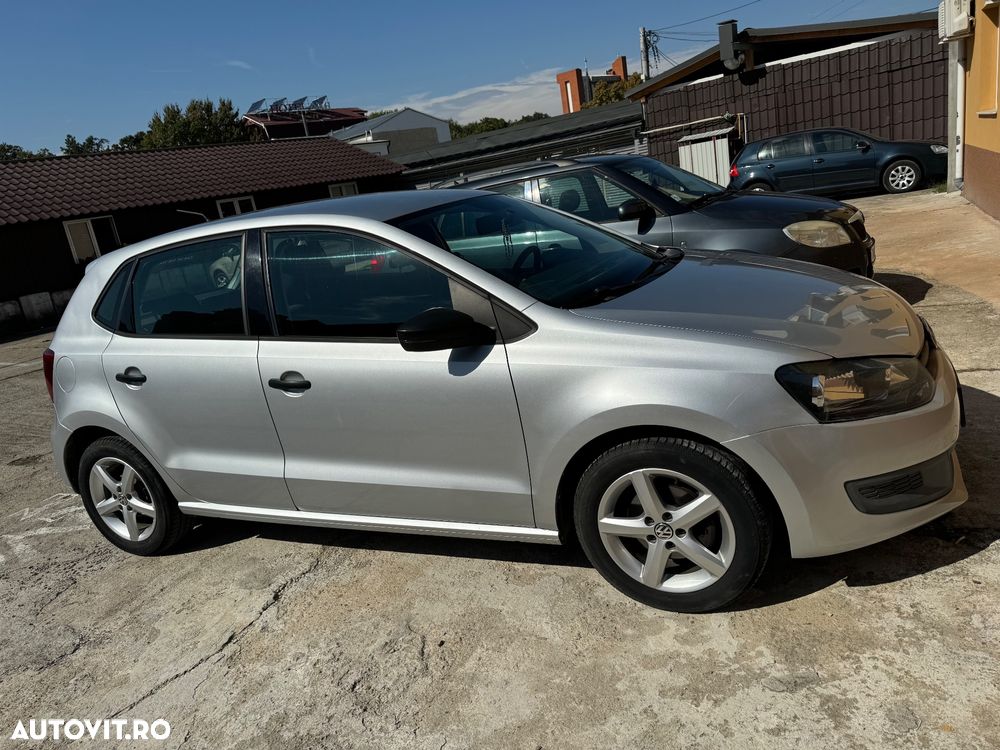 Volkswagen Polo - 2