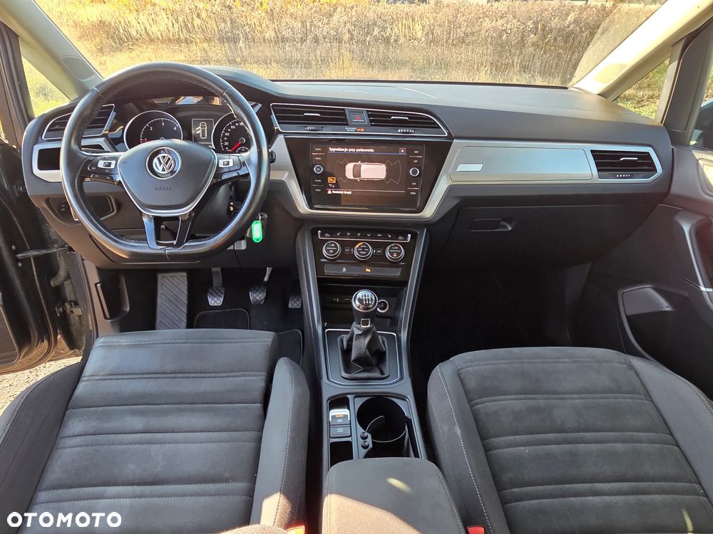 Volkswagen Touran 1.6 TDI BMT SCR Comfortline - 5