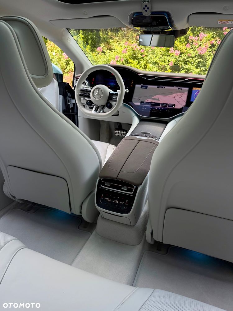 Mercedes-Benz EQS AMG 53 4Matic+ AMG Dynamic Plus - 25
