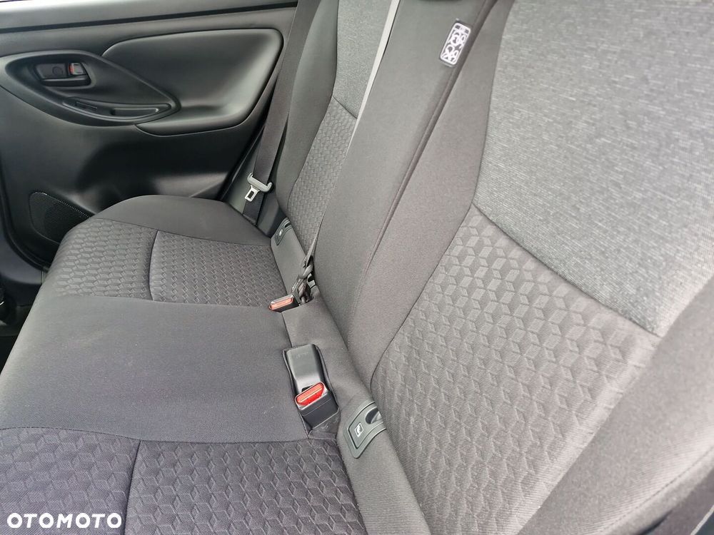 Toyota Yaris 1.5 Comfort CVT - 16