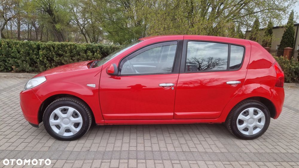 Dacia Sandero 1.2 16V 75 Laureate - 2
