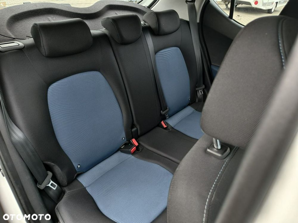 Hyundai i10 - 17