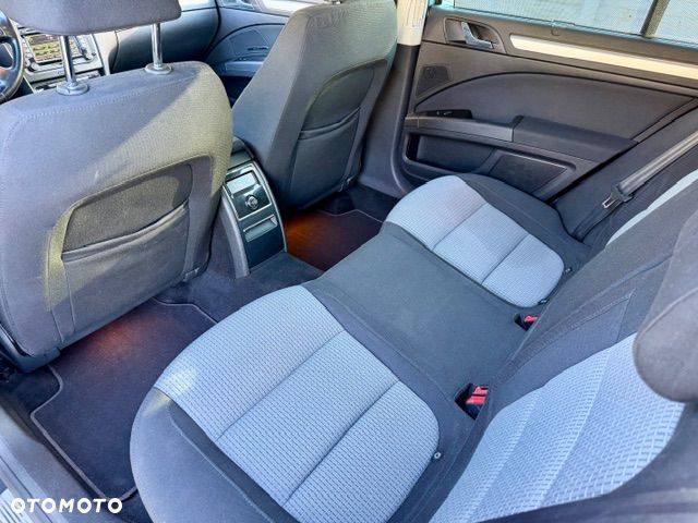 Skoda Superb 1.9 TDI Ambiente - 14