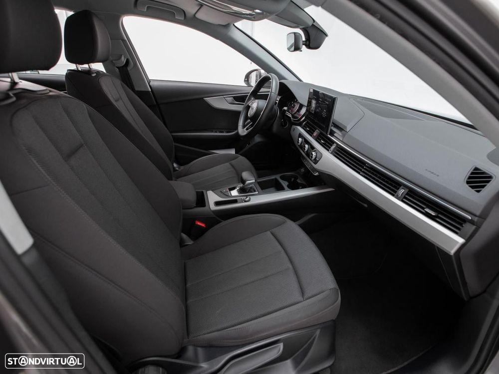 Audi A4 Avant 30 TDI S tronic - 10