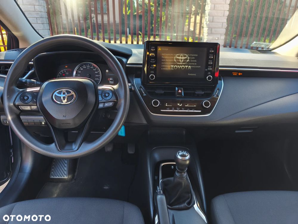 Toyota Corolla 1.5 Active - 12