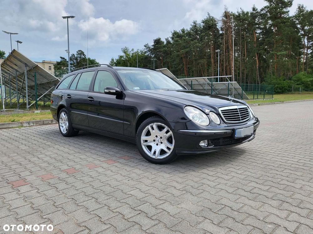 Mercedes-Benz Klasa E 350 4Matic Automatik Elegance - 4