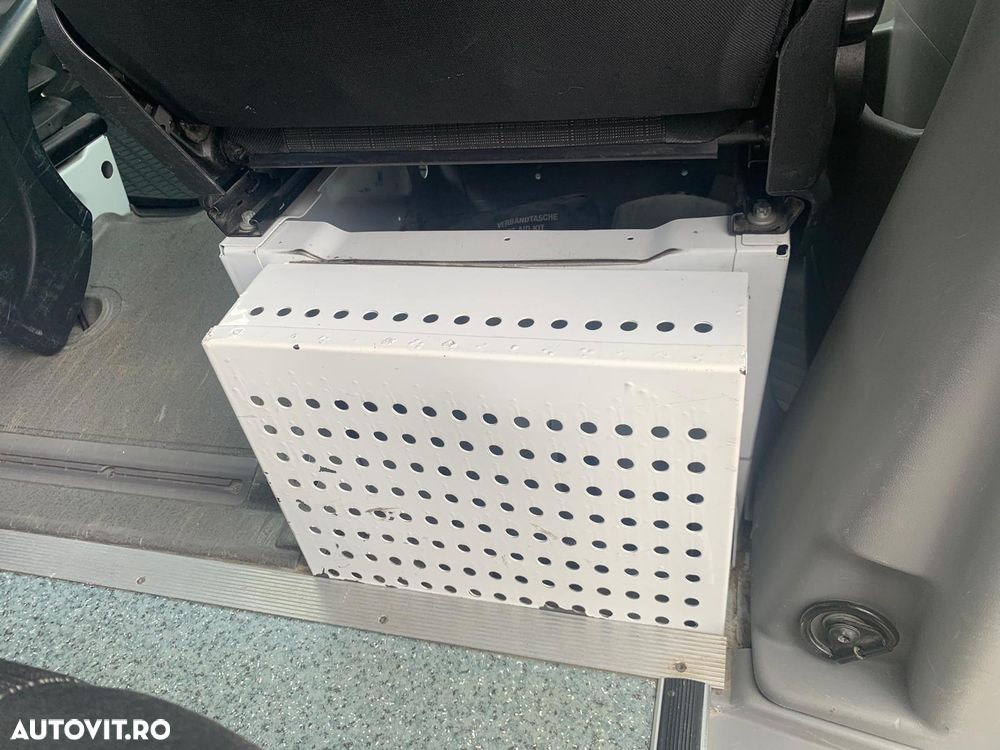 Mercedes-Benz Sprinter - 10