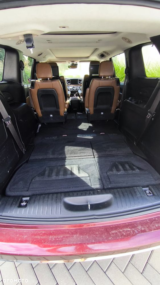 Chrysler Pacifica - 8