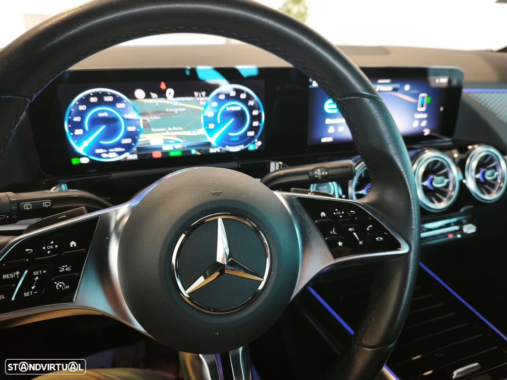 Mercedes-Benz EQA 250+ Progressive - 25