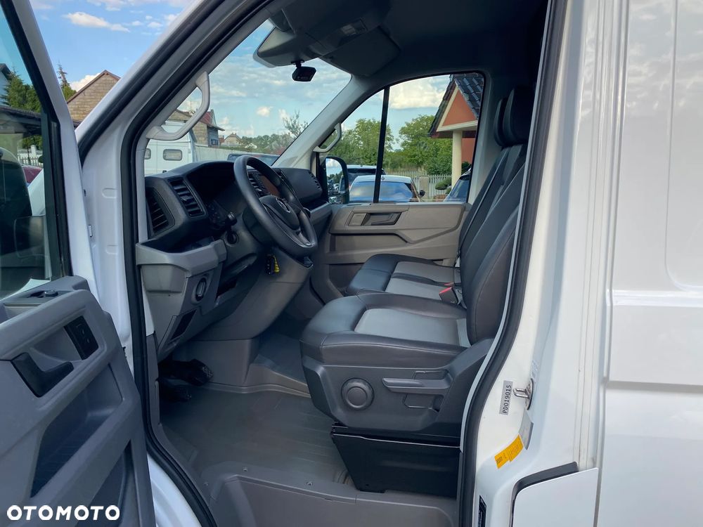 Volkswagen CRAFTER - 8