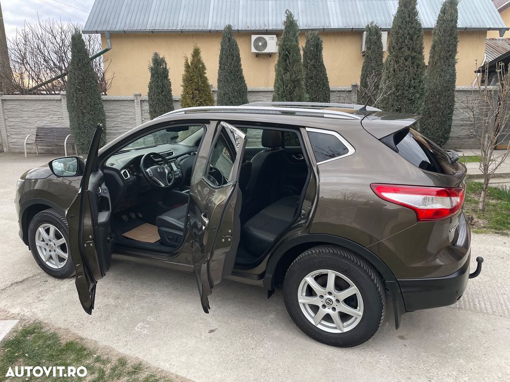 Nissan Qashqai - 12