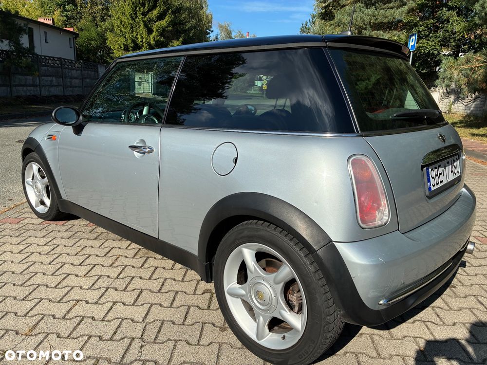 MINI Cooper chili - 6