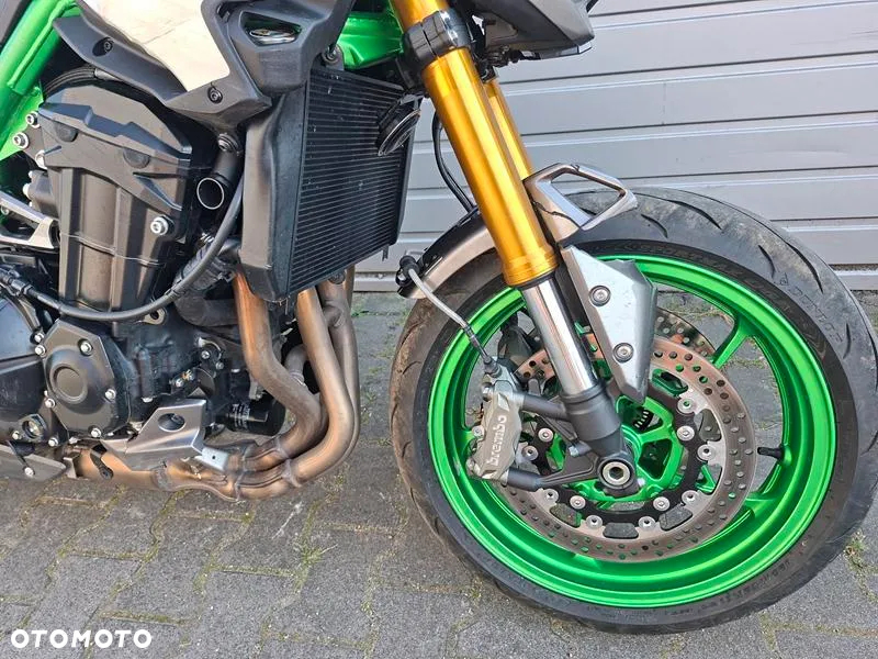 Kawasaki Z - 6