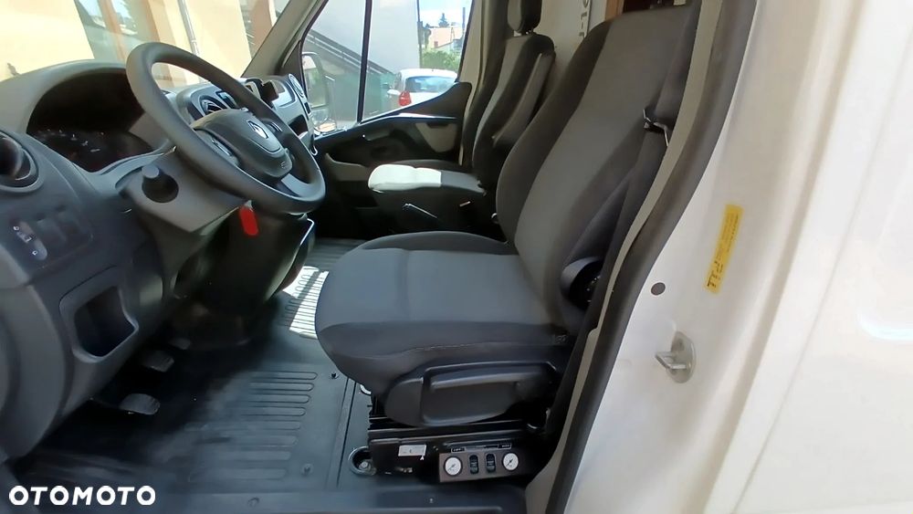 Renault Master - 11