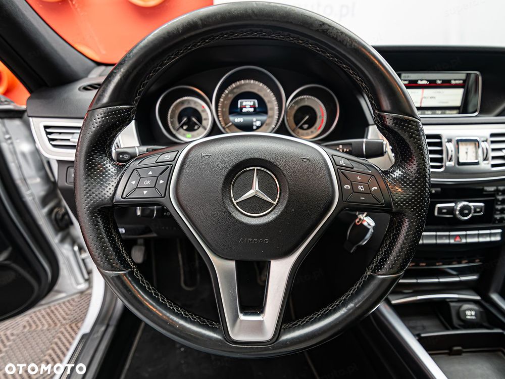 Mercedes-Benz Klasa E - 14