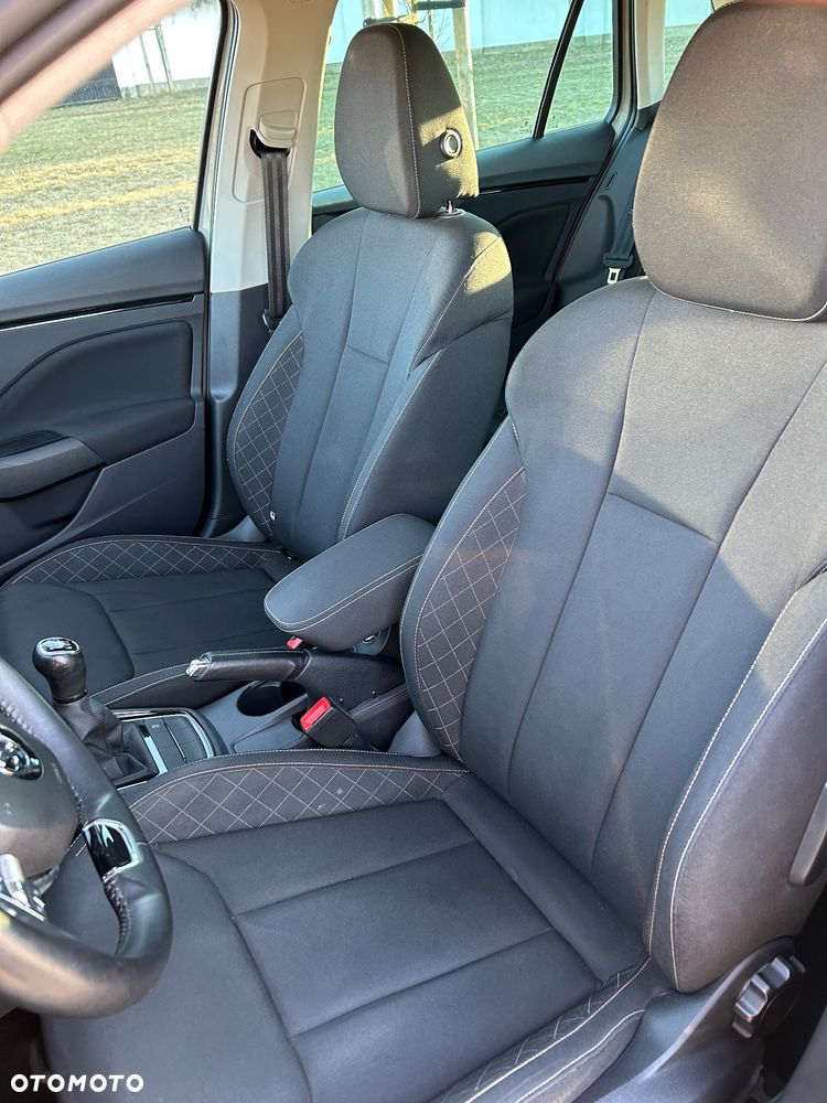 Skoda Kamiq 1.0 TSI Tour - 9