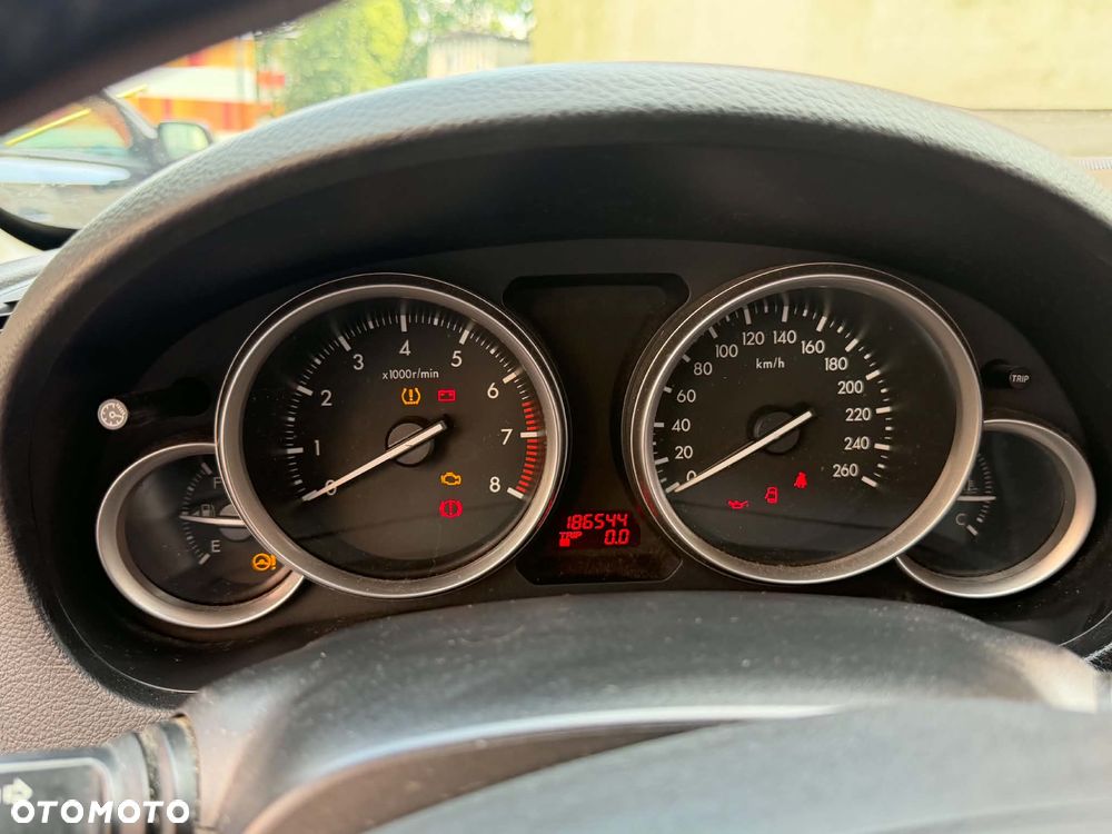 Mazda 6 - 8