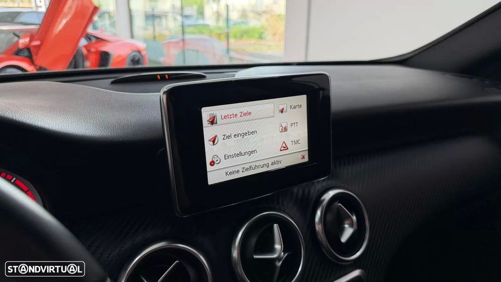 Mercedes-Benz A 200 CDI BE AMG Line - 25