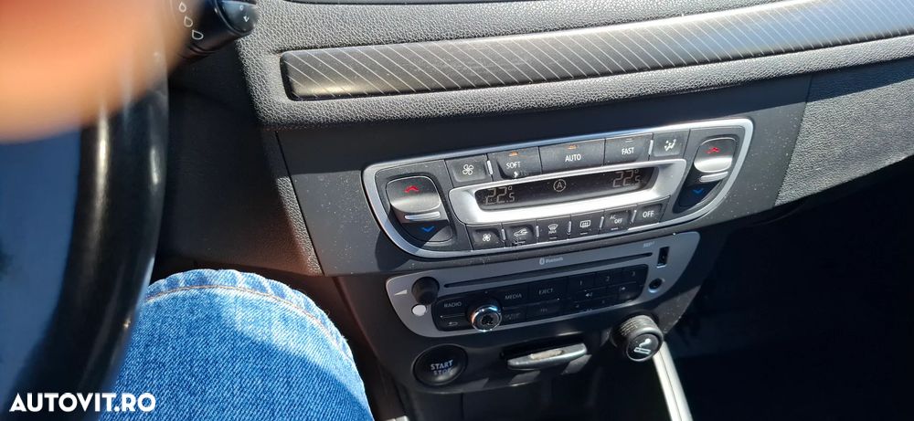 Renault Megane 1.5 dCi Dynamique - 7