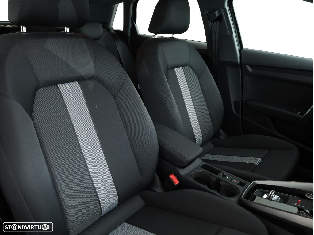 Audi A3 Sportback 40 TFSIe - 22