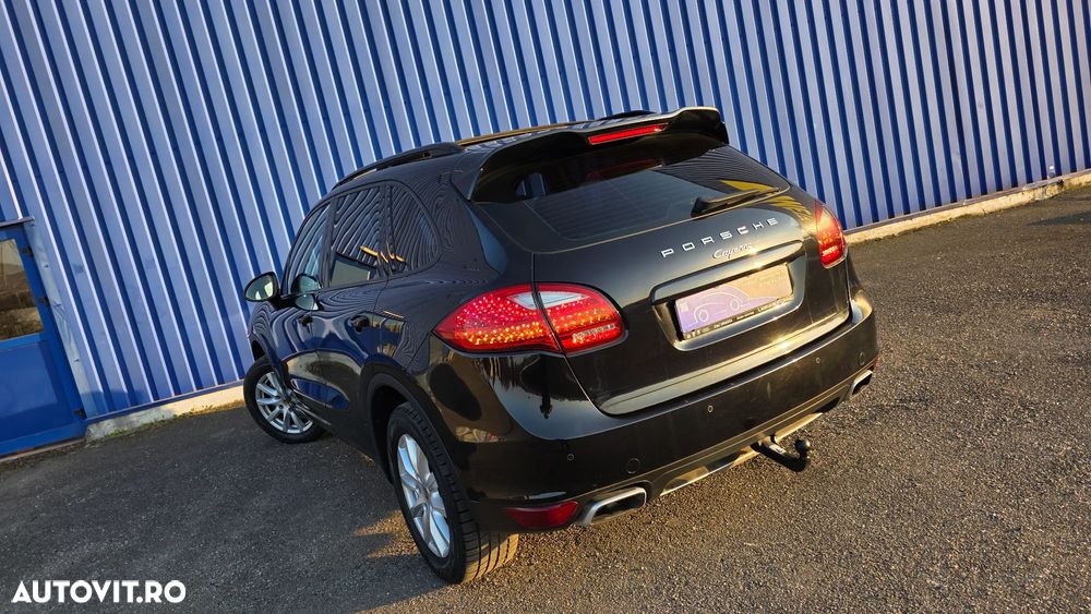 Porsche Cayenne 3.0TD TipTronic - 7