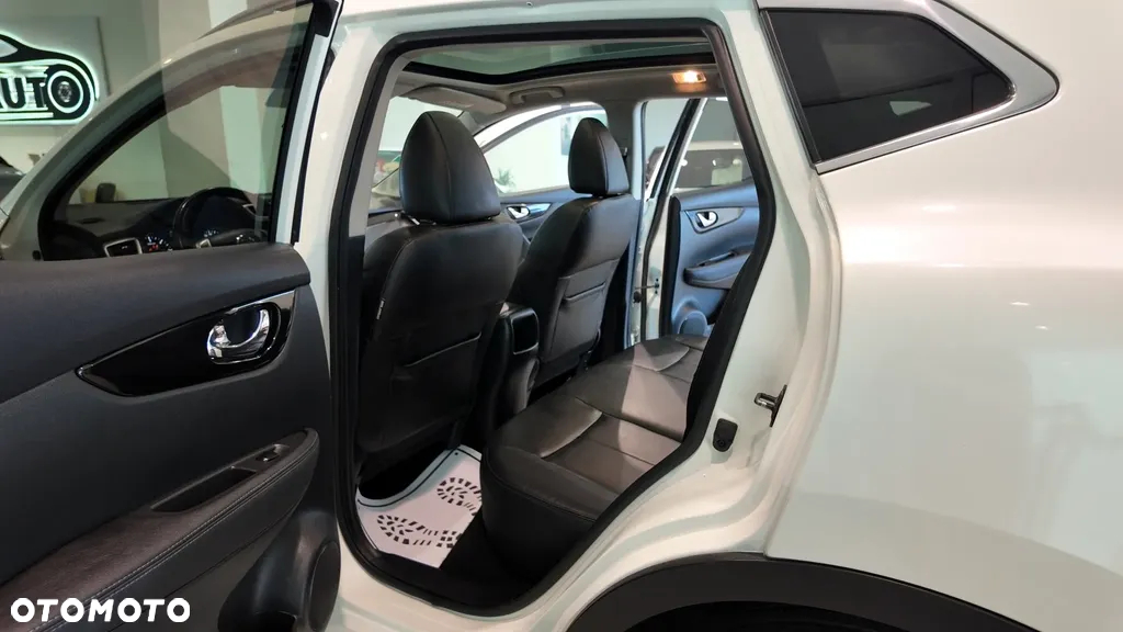 Nissan Qashqai 1.6 dCi 4x4 I-Way S&S - 29