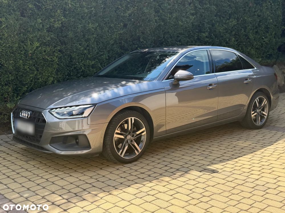 Audi A4 Limousine 35 TFSI Sport S tronic - 4