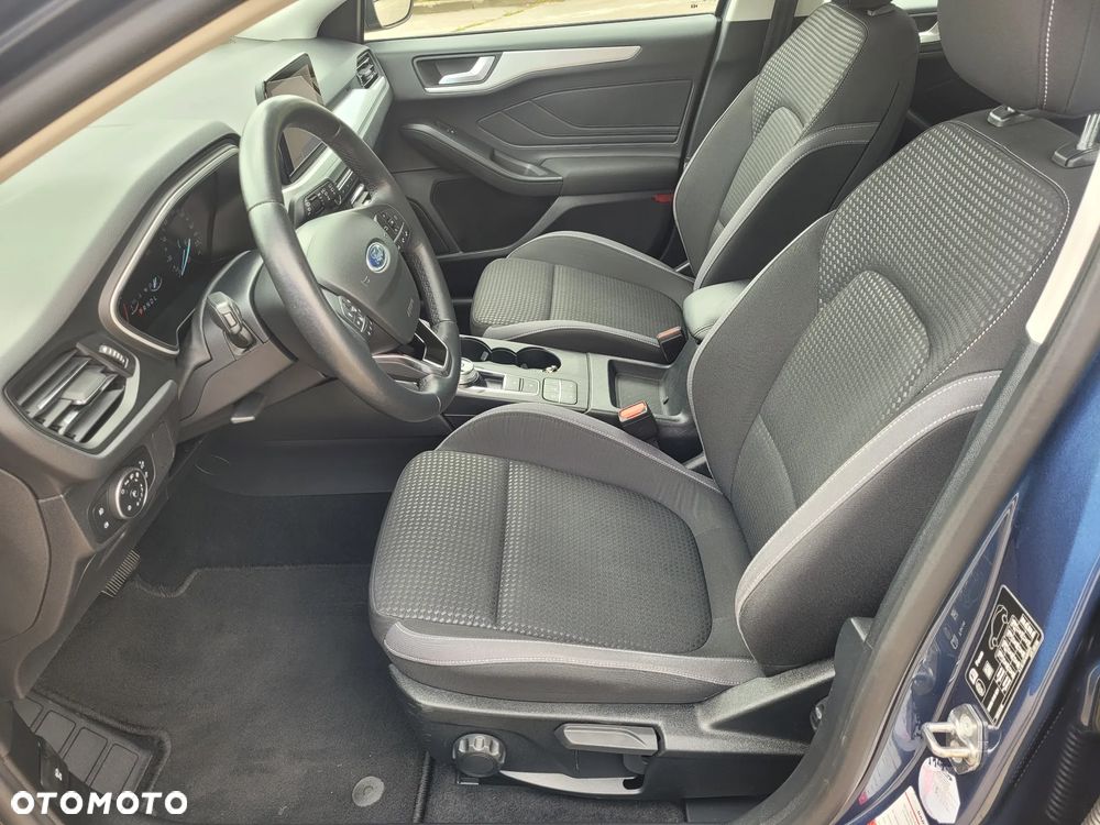 Ford Focus - 11