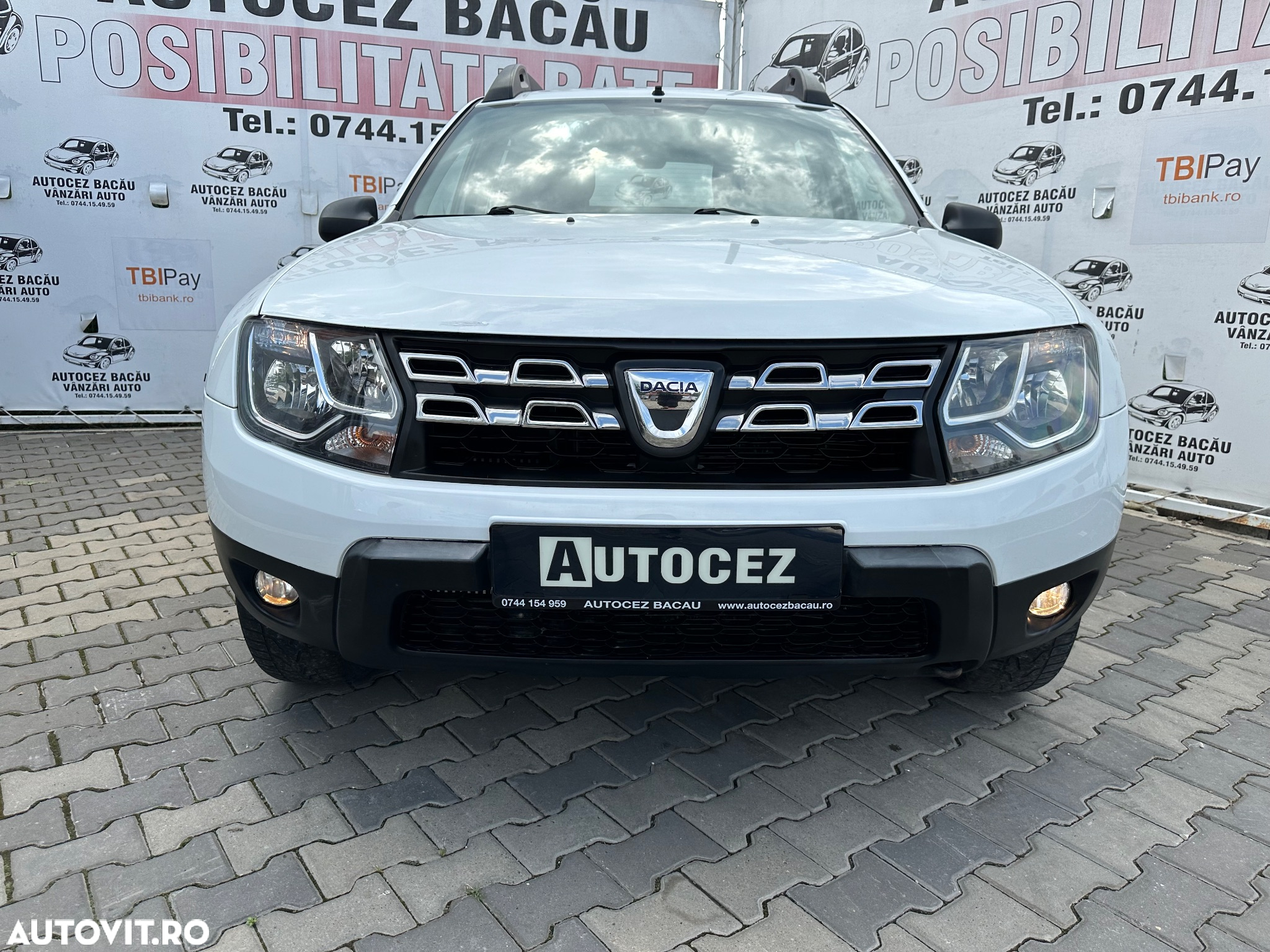 Dacia Duster 1.5 dCi 4x4 Laureate - 2