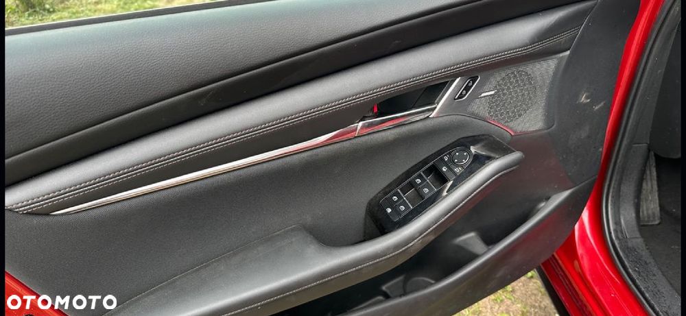 Mazda 3 e-SKYACTIV-X 186 M HYBRID PRIME-LINE - 19