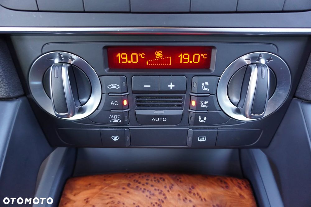 Audi A3 Sportback 2.0 TDI DPF Attraction - 23
