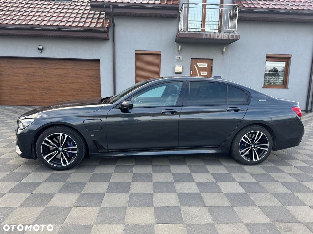 BMW Seria 7 - 6
