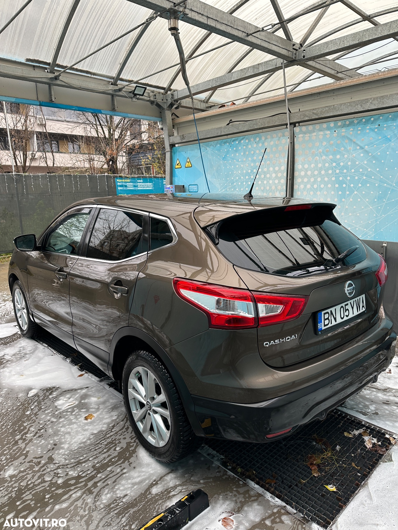 Nissan Qashqai 1.6 DCI Start/Stop X-TRONIC N-Connecta - 4