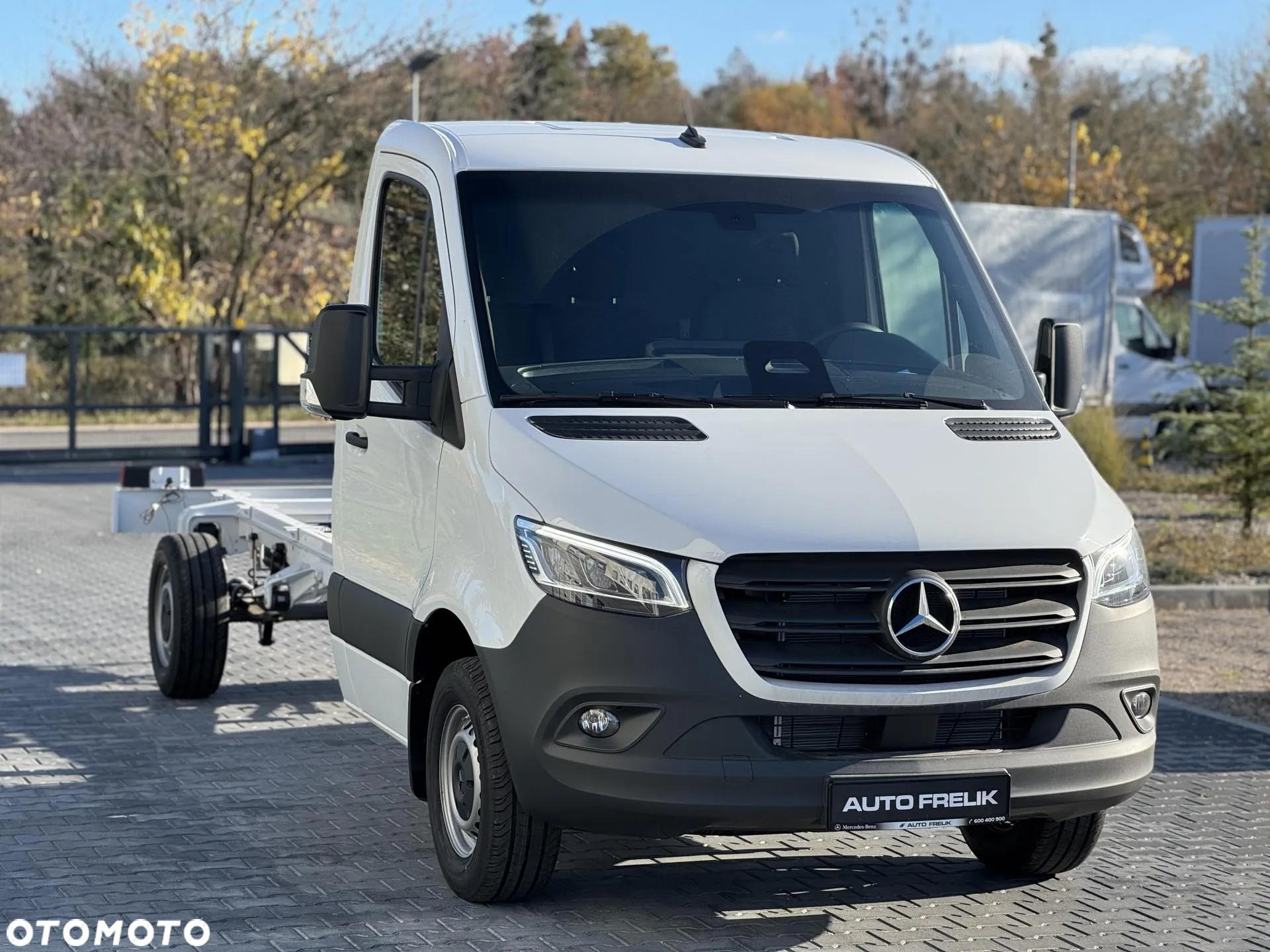Mercedes-Benz Sprinter - 2