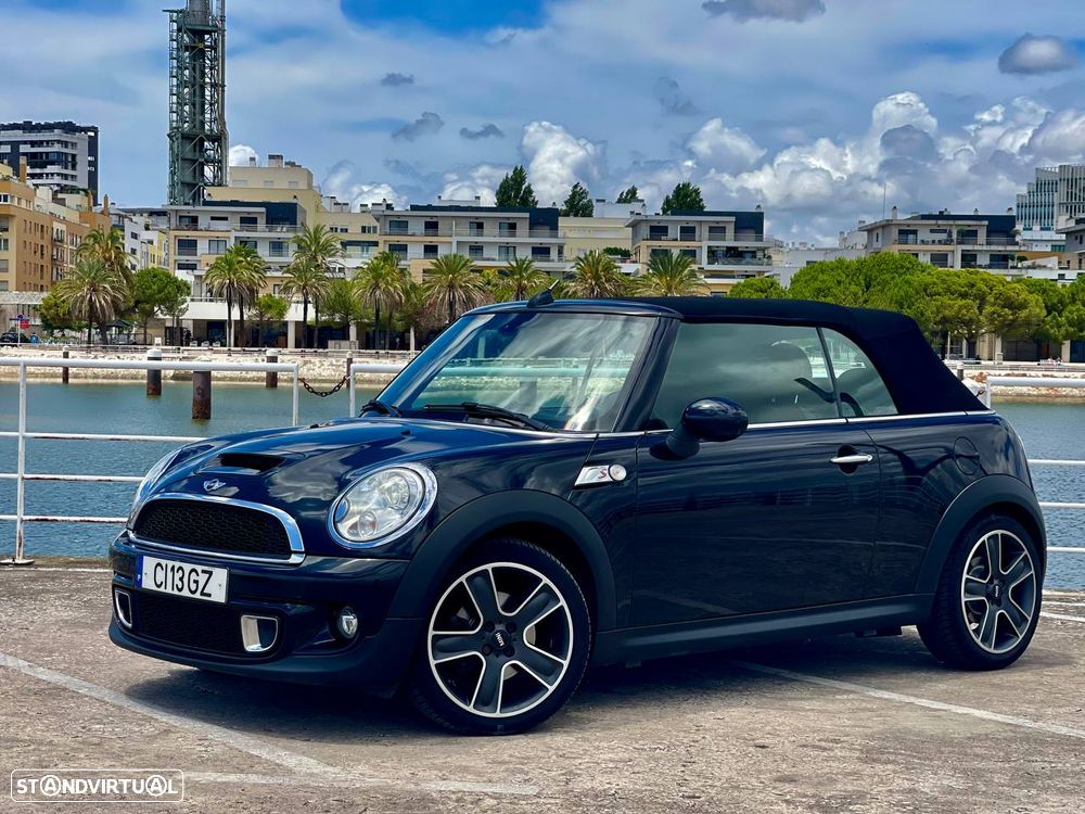 MINI Cabrio Cooper SD - 8