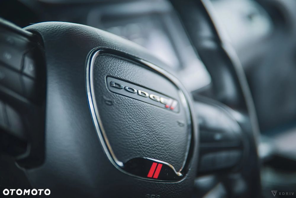 Dodge Challenger 5.7 R/T - 13