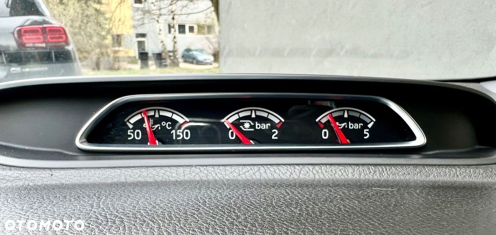 Ford Focus 2.0 TDCi ST-2 PowerShift - 14