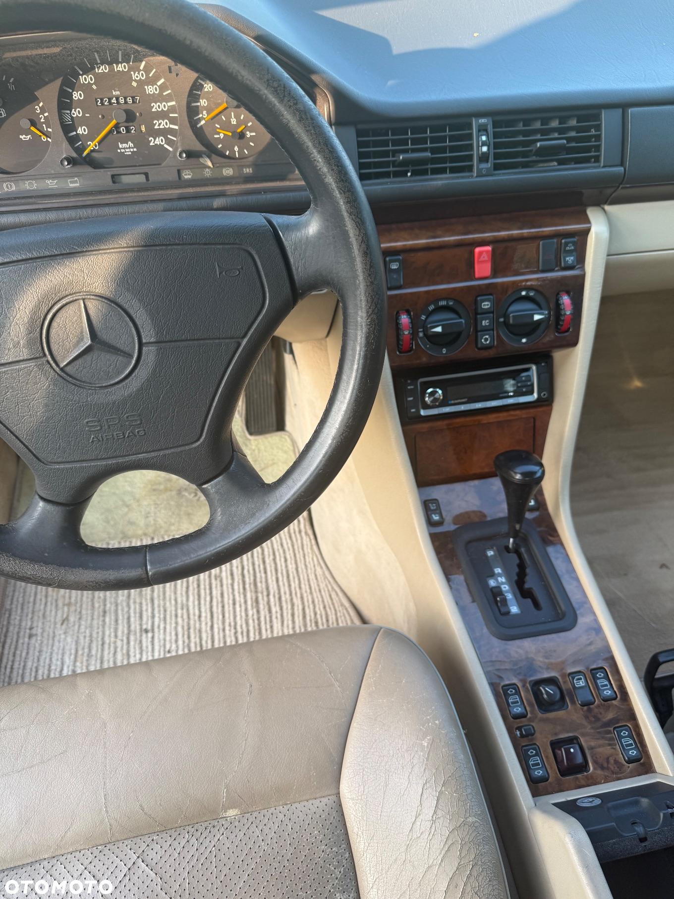 Mercedes-Benz Klasa E - 10
