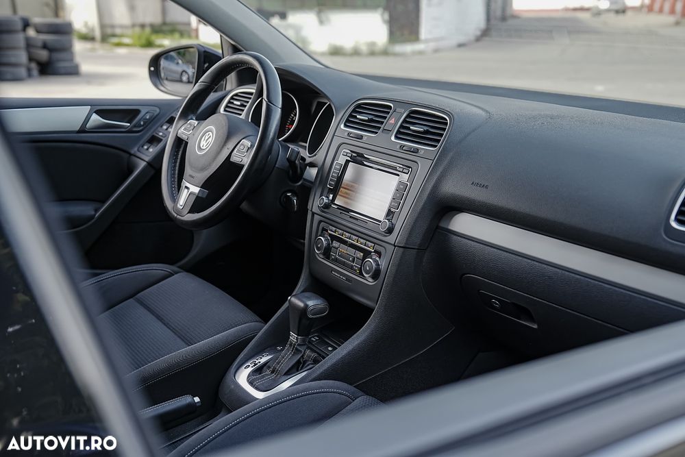 Volkswagen Golf 1.4 TSI BlueMotion Technology DSG Comfortline - 12