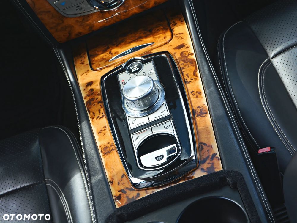Jaguar XK 5.0 V8 Portfolio - 6