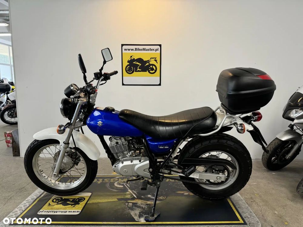 Suzuki RV - 2